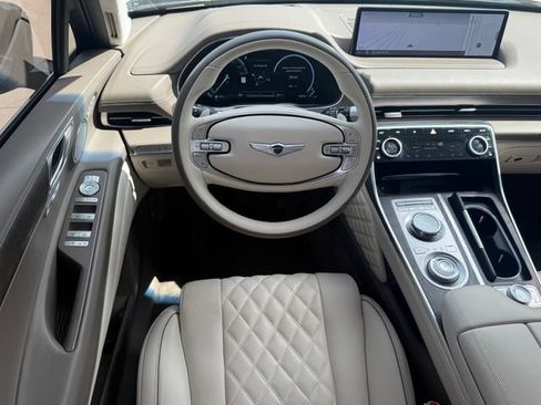Used 2024 Genesis GV80 3.5T w/ Prestige Package AWD/4WD image 29