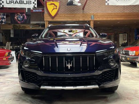 Used 2017 Maserati Levante w/ Sport Package AWD/4WD image 3