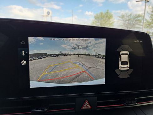 Used 2025 Hyundai Elantra N image 30