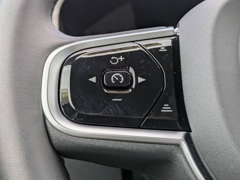 New 2026 Volvo XC60 B5 Core w/ Protection Package Premier image 33