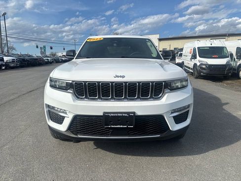 Used 2023 Jeep Grand Cherokee Limited AWD/4WD image 9
