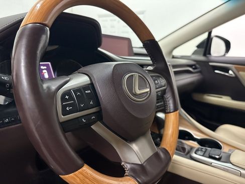 Used 2018 Lexus RX 350L FWD image 34