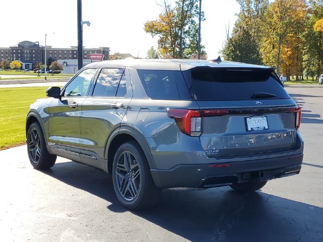New 2027 Ford Explorer ST-Line w/ Premium Package AWD/4WD image 4