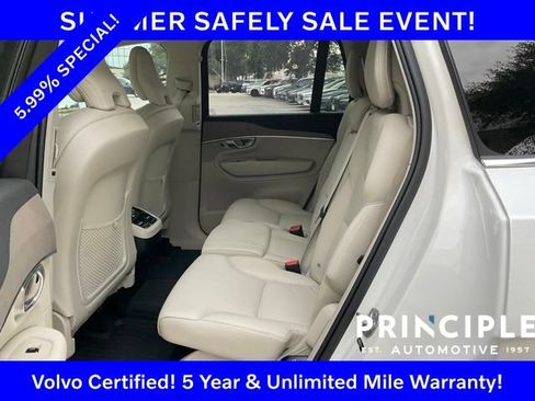 Certified 2024 Volvo XC90 B6 Plus AWD/4WD image 27