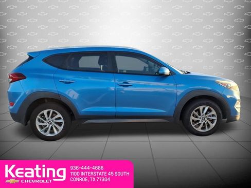 Used 2016 Hyundai Tucson SE w/ Option Group 02 FWD image 4