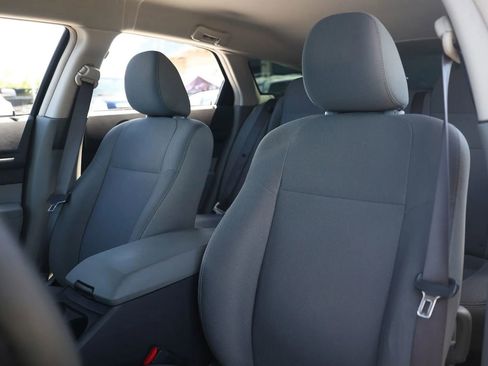 Used 2005 Dodge Magnum SE RWD image 18