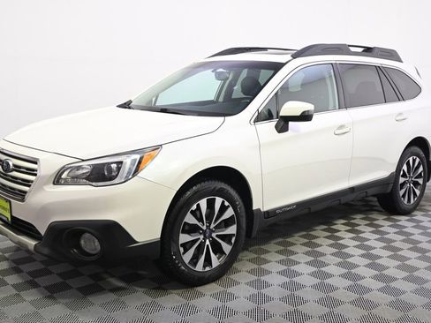 Used 2017 Subaru Outback 2.5i Limited w/ Popular Package #5 image 2