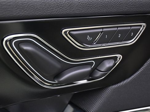 New 2026 Lincoln Corsair Reserve image 14