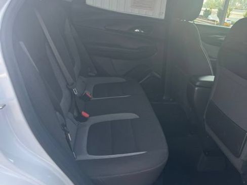 Used 2024 Chevrolet TrailBlazer LS w/ LS Convenience Package AWD/4WD image 31