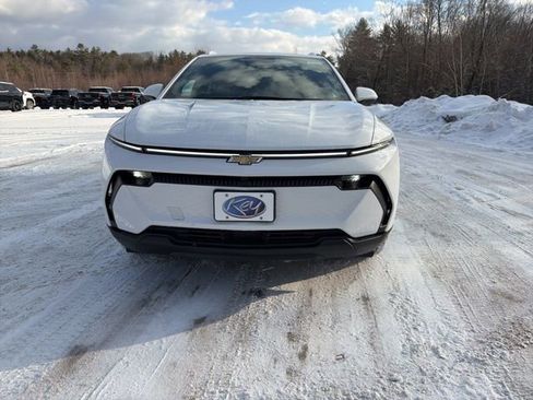 New 2026 Chevrolet Equinox EV LT w/ LPO, All-Weather Mat Package image 2