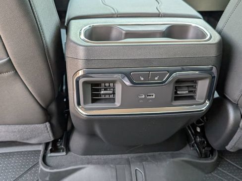 New 2026 Chevrolet Silverado 3500 LTZ w/ LTZ Plus Package AWD/4WD image 6