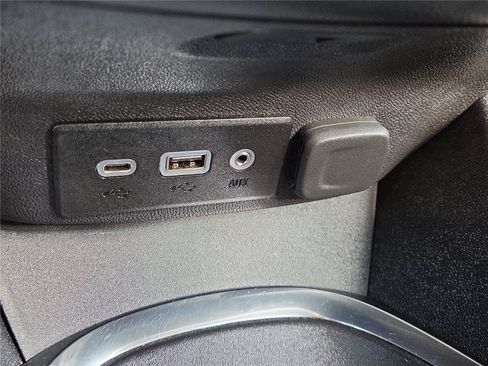 Used 2024 Chevrolet Malibu LT FWD image 10