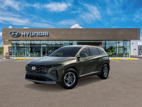 Certified 2026 Hyundai Tucson SE FWD image 1