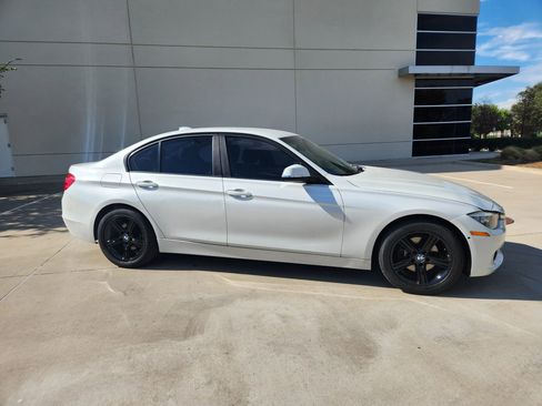 Used 2015 BMW 320i Sedan image 14
