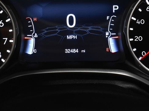 Used 2019 Jeep Compass Limited AWD/4WD image 20