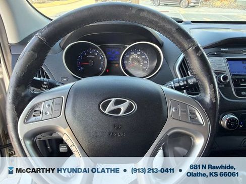 Used 2013 Hyundai Tucson GLS AWD/4WD image 6