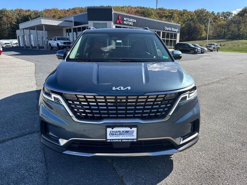 Certified 2024 Kia Carnival SX Prestige image 8