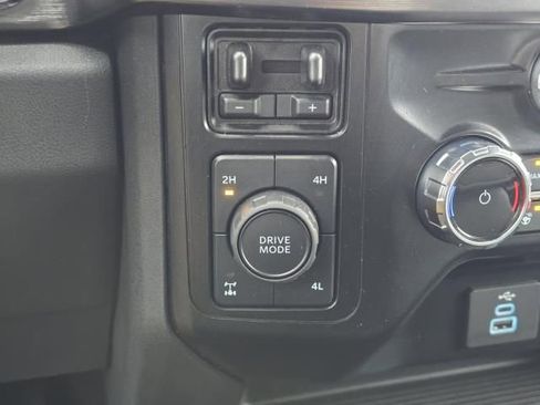 Certified 2024 Ford F350 Lariat w/ Sport Appearance Package image 37