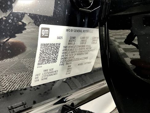 New 2025 GMC Sierra EV Denali image 9