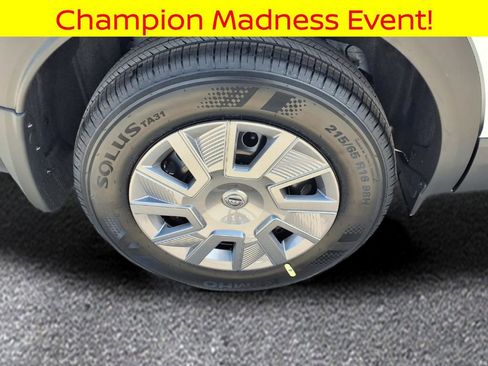 New 2026 Nissan Kicks S image 8