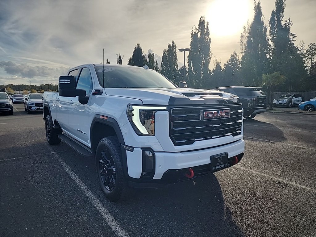 Used 2024 GMC Sierra 3500 AT4 AWD/4WD image 6