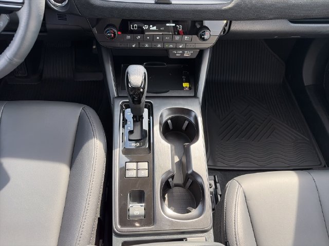 Certified 2026 Subaru Outback Premium w/ Premium/Limited Package AWD/4WD image 16