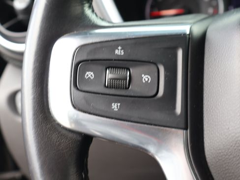 Used 2019 Chevrolet Blazer LT FWD image 25
