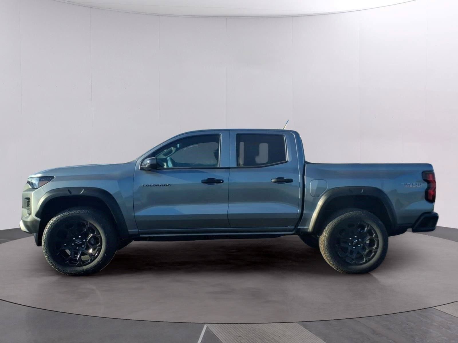 New 2026 Chevrolet Colorado Trail Boss AWD/4WD image 2