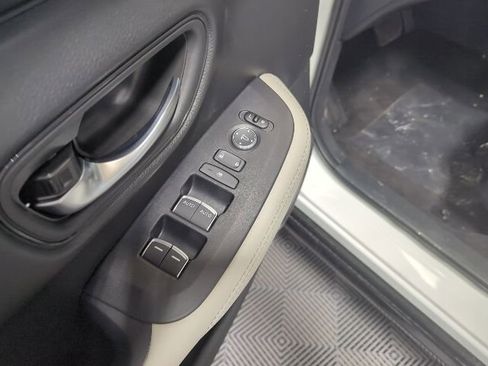New 2026 Honda HR-V EX-L image 14