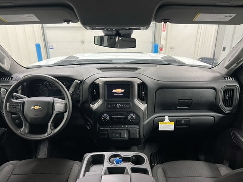 Used 2026 Chevrolet Silverado 2500 Custom w/ Custom Convenience Package AWD/4WD image 10