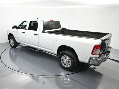 Used 2021 RAM 2500 Tradesman w/ Chrome Appearance Group image 33