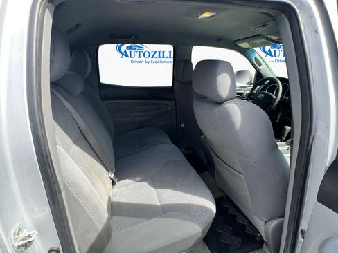 Used 2011 Toyota Tacoma PreRunner RWD image 12