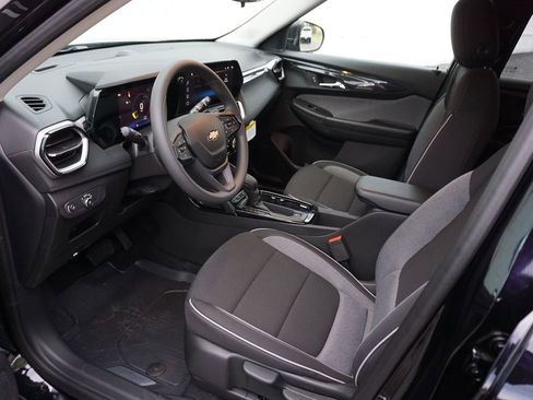 New 2026 Chevrolet TrailBlazer LS FWD image 9