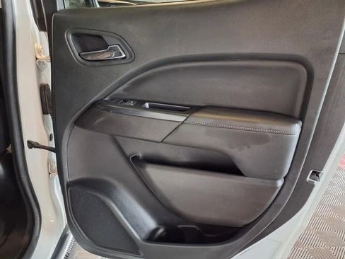 Used 2022 GMC Canyon Elevation w/ Driver Alert Package image 10