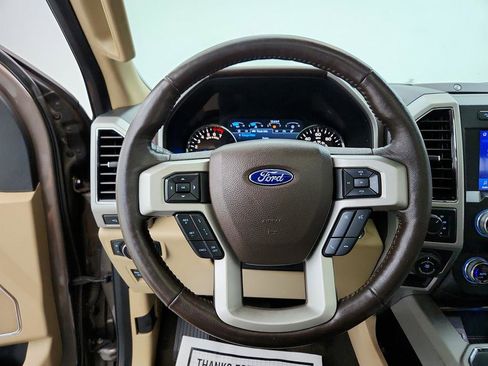 Used 2019 Ford F150 Lariat w/ Equipment Group 502A Luxury image 18
