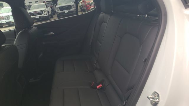 New 2026 Buick Envista Sport Touring w/ Convenience I Package FWD image 18