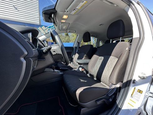 Used 2024 Mitsubishi Outlander Sport LE image 13