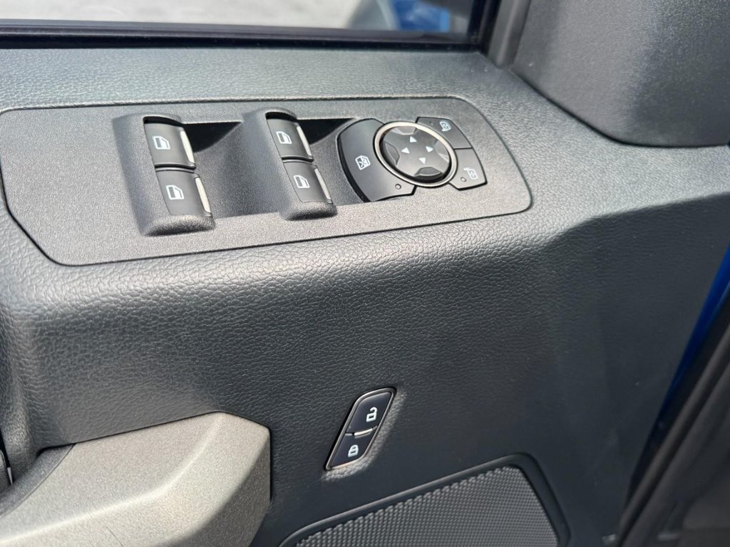 Used 2018 Ford F150 Raptor AWD/4WD image 15