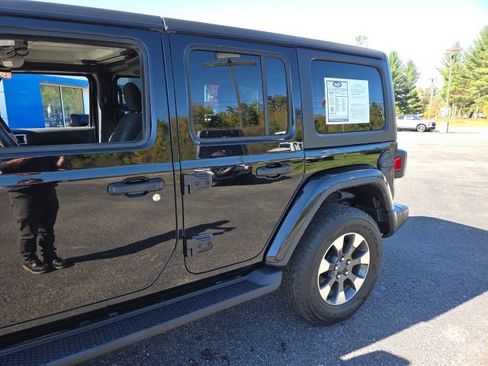 Used 2021 Jeep Wrangler Unlimited Sahara w/ Uconnect 4C Nav & Sound Group image 34
