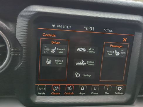 Used 2020 Jeep Gladiator Overland AWD/4WD image 21