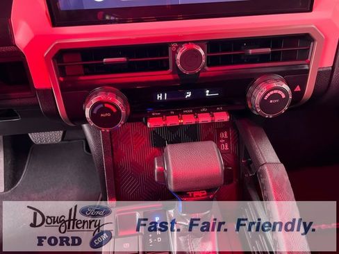 Used 2024 Toyota Tacoma TRD Off-Road image 41