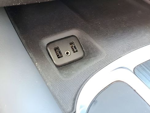 Used 2019 Buick Enclave Premium image 26