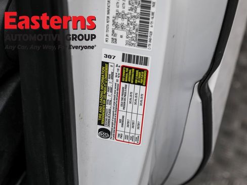 Used 2024 Toyota Tacoma SR image 31