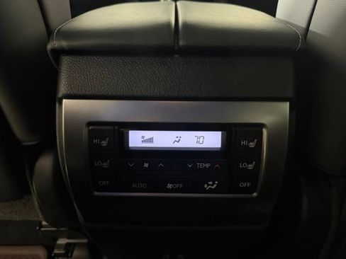 Used 2023 Lexus GX 460 Premium w/ Premium Package AWD/4WD image 34