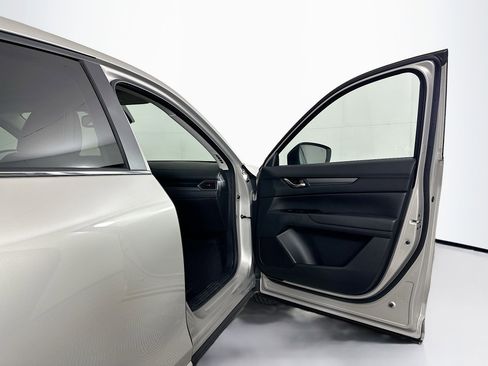 Used 2025 MAZDA CX-5 AWD 2.5 S w/ Preferred Package image 32