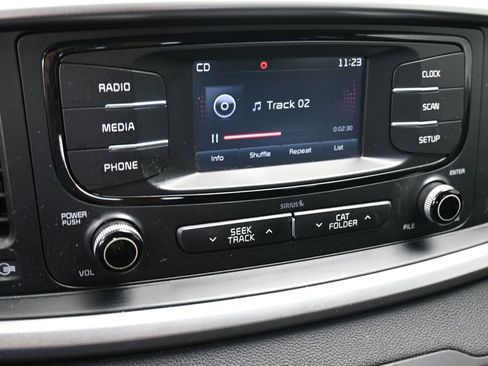 Used 2017 Kia Sorento AWD image 31