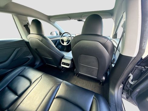 Used 2023 Tesla Model 3 Standard Range RWD image 28