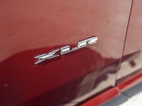 Used 2006 Cadillac XLR RWD image 79
