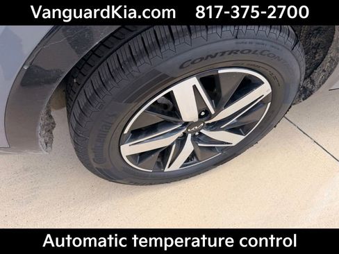 Certified 2023 Kia Sorento S FWD image 10