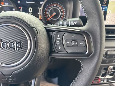 New 2026 Jeep Wrangler Unlimited Rubicon AWD/4WD image 21